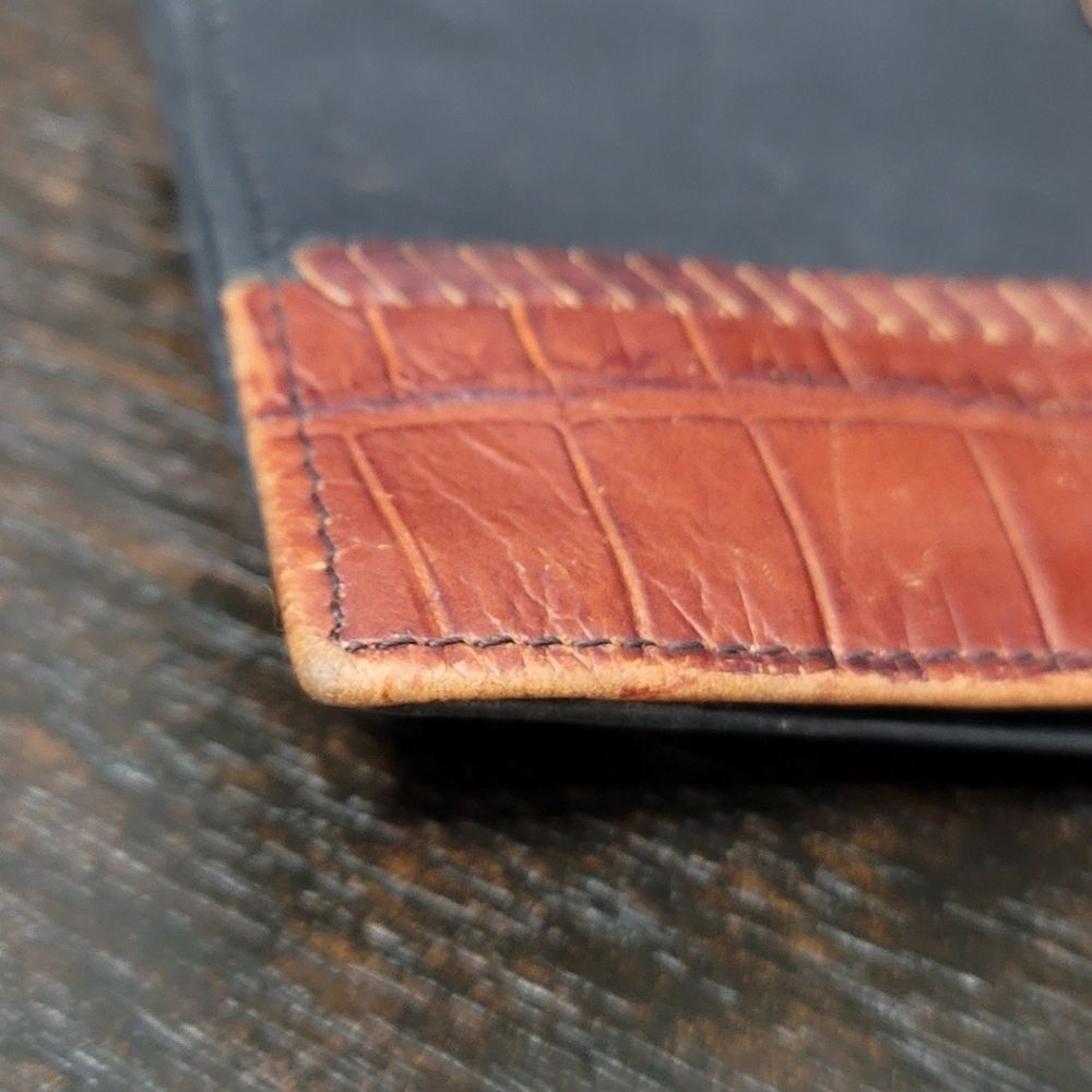 BRIGHTON Vintage Heart Folio Leather Wallet - Picture 14 of 14